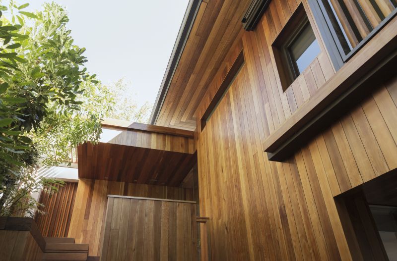 Best Wood Siding Contractors Contractors in Oak Park, MI